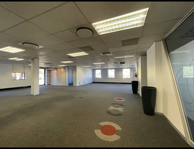 332M² OFFICE TO LET IN SANDTON CENTRAL